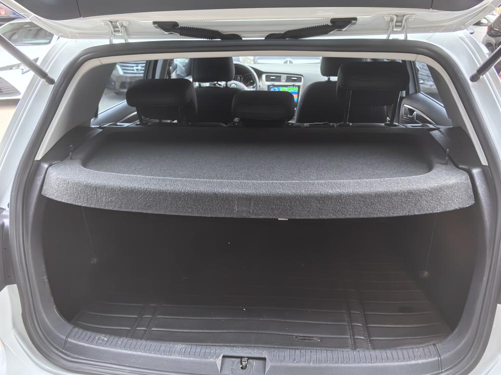 Volkswagen Golf 2016 car image #19