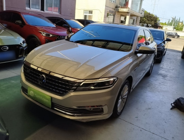 Volkswagen Lavida 2020 Volkswagen Lavida 2020 car image