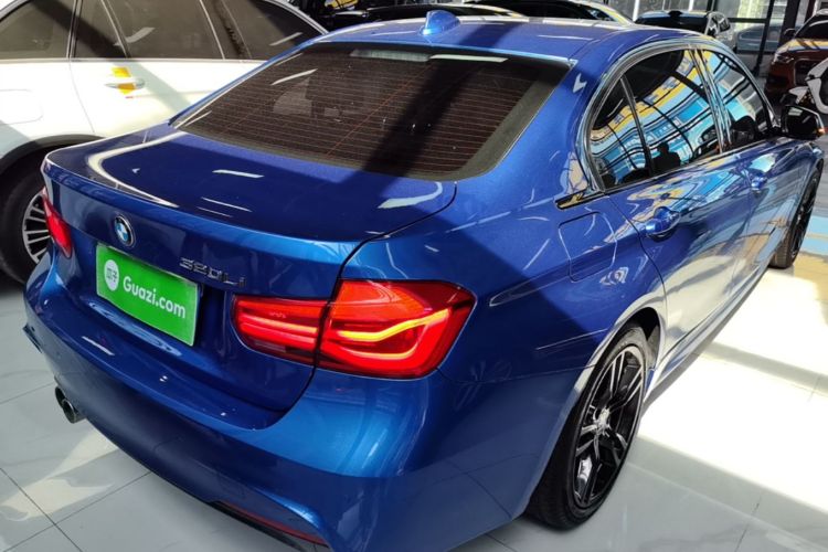 BMW 3 Series 2018 #7 BMW 3 Series 2018 car image #7