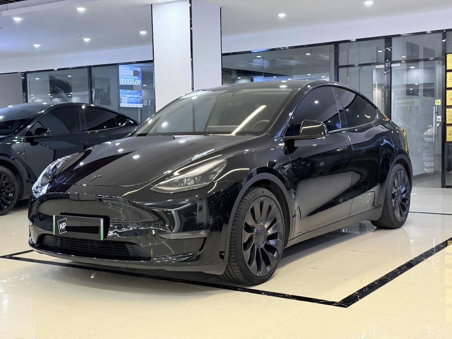 Tesla Model Y 2024 car image 