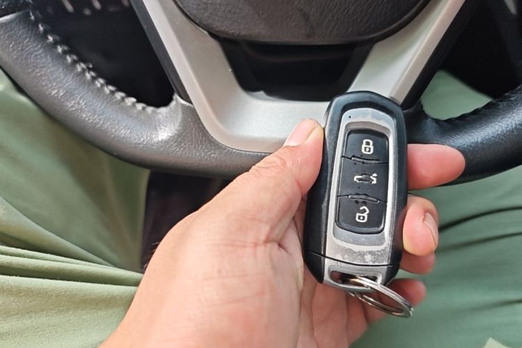 GEELY Emgrand 2017 car image #10