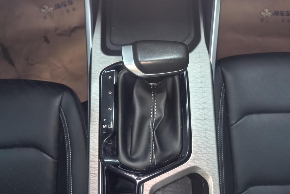 GEELY Emgrand 2021 #14 GEELY Emgrand 2021 car image #14