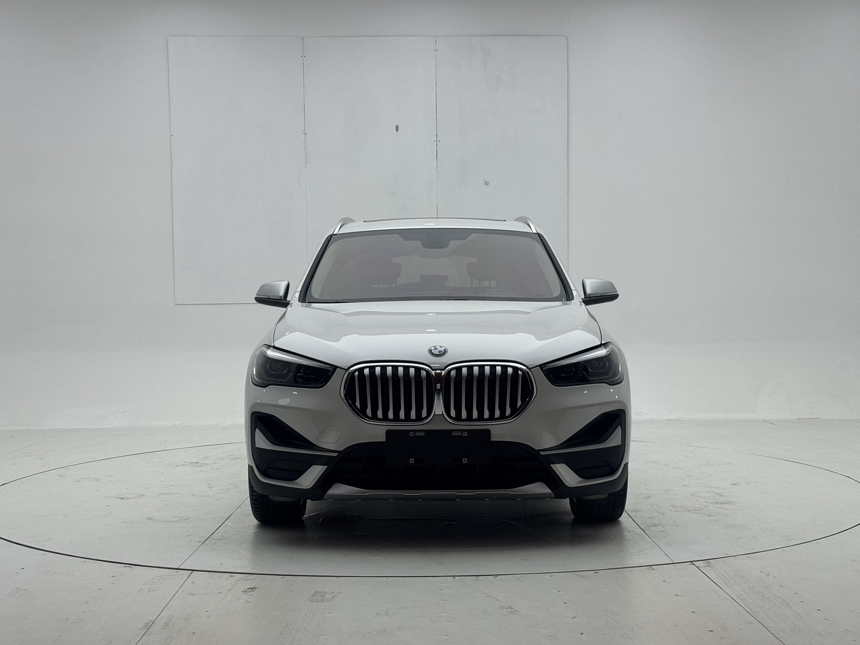 BMW X1 2022 car image #2
