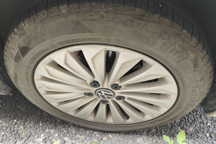Volkswagen Lavida 2021 car image #9