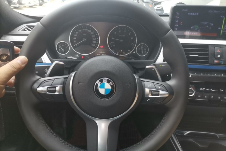 BMW 3 Series 2018 #11 BMW 3 Series 2018 car image #11