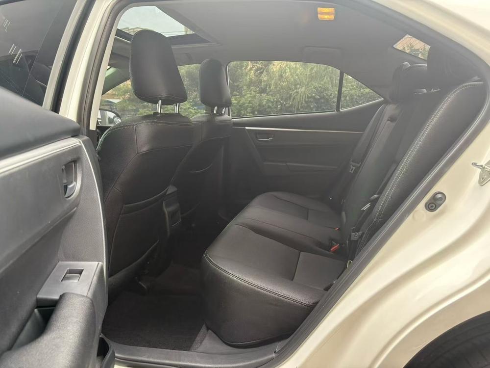 Toyota Corolla 2018 #9 Toyota Corolla 2018 car image #9