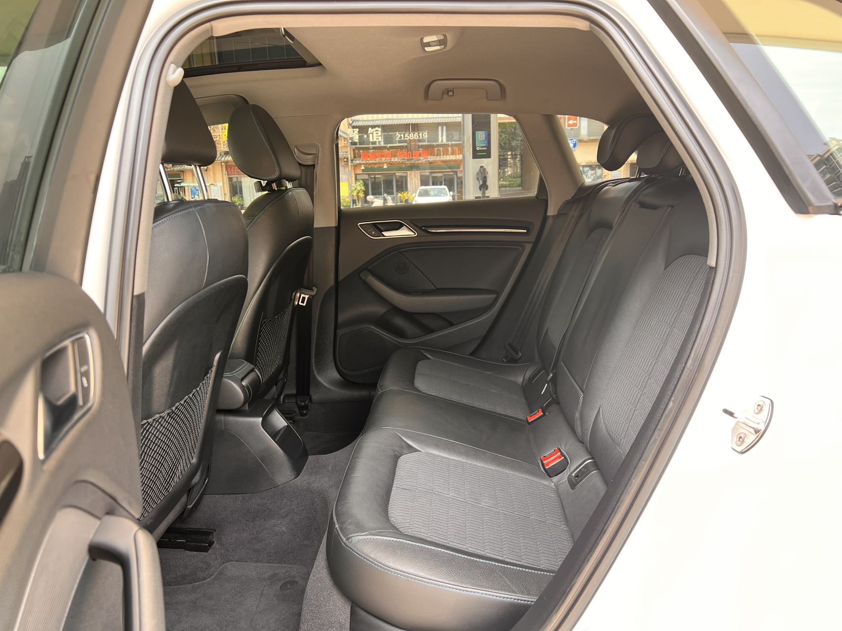Audi A3 2018 car image #5