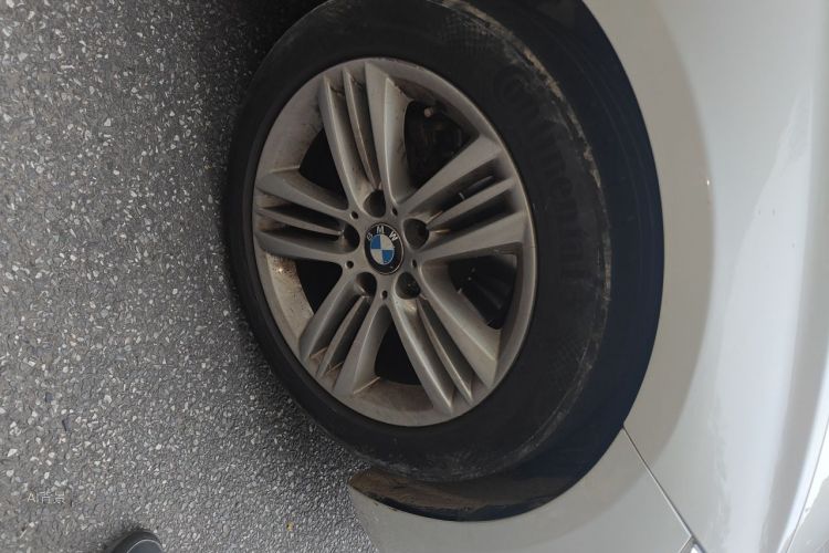 BMW 3 Series 2016 car image #9