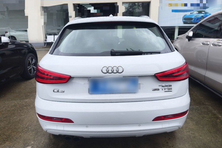 Audi Q3 2015 immagine di auto #6