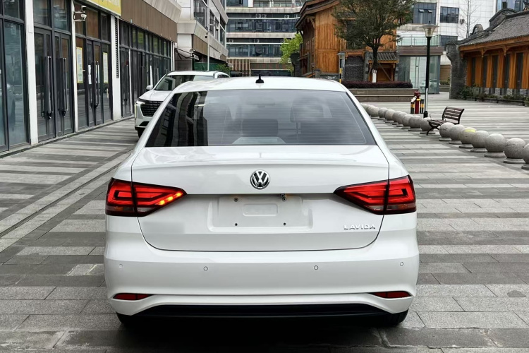 Volkswagen Lavida 2021 #6 Volkswagen Lavida 2021 car image #6