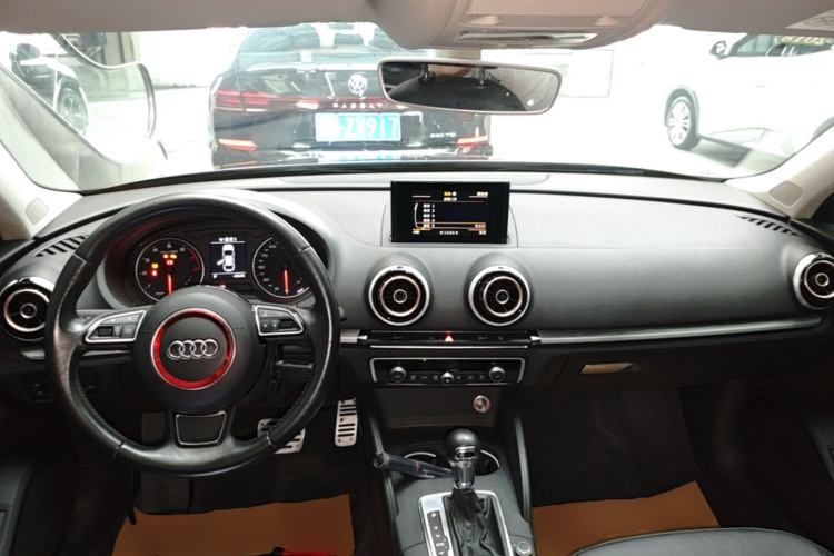 Audi A3 2016 immagine di auto #11