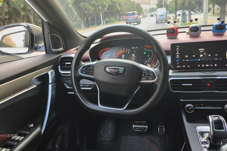 GEELY Coolray 2019 #12 GEELY Coolray 2019 car image #12
