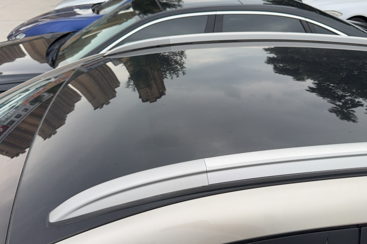 GEELY Emgrand GS 2017 car image #15