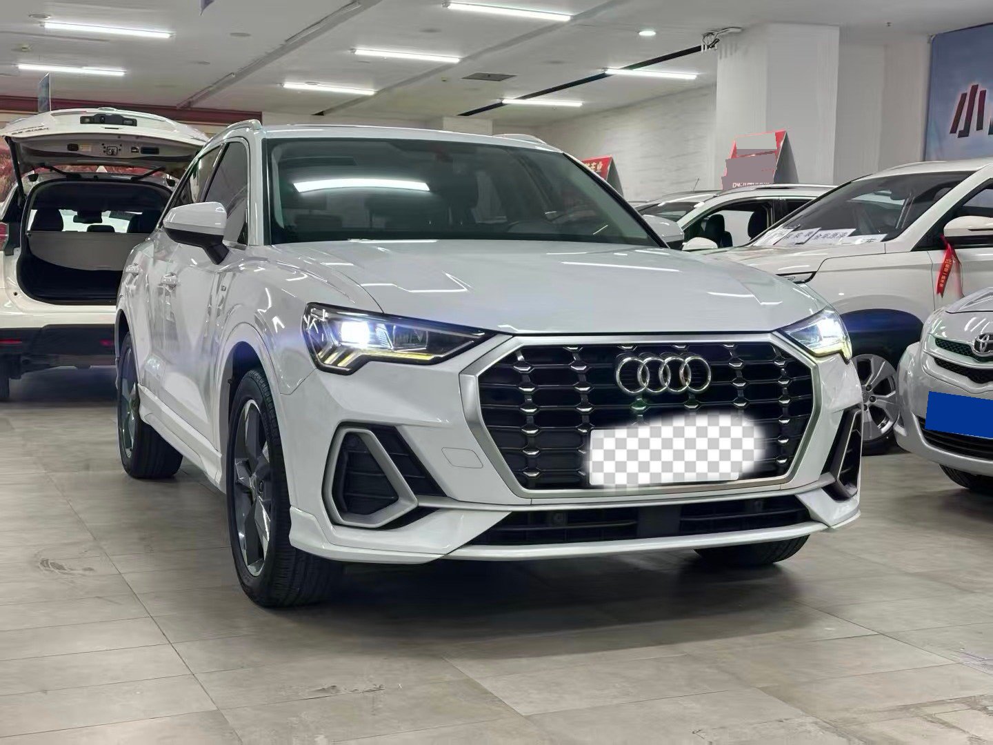 2020 car image #3