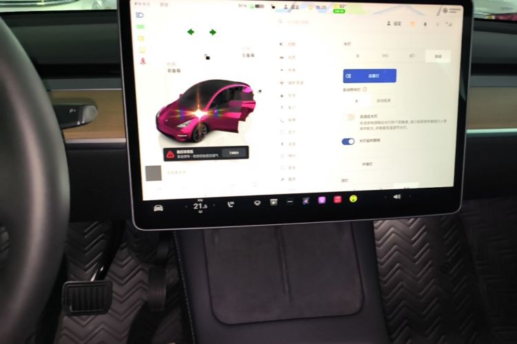 Tesla Model Y 2022 #13 Tesla Model Y 2022 car image #13