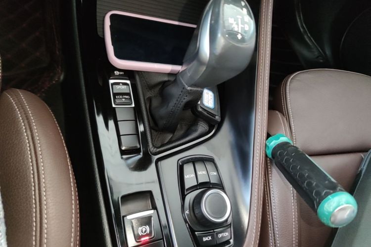 BMW X1 2019 car image #14