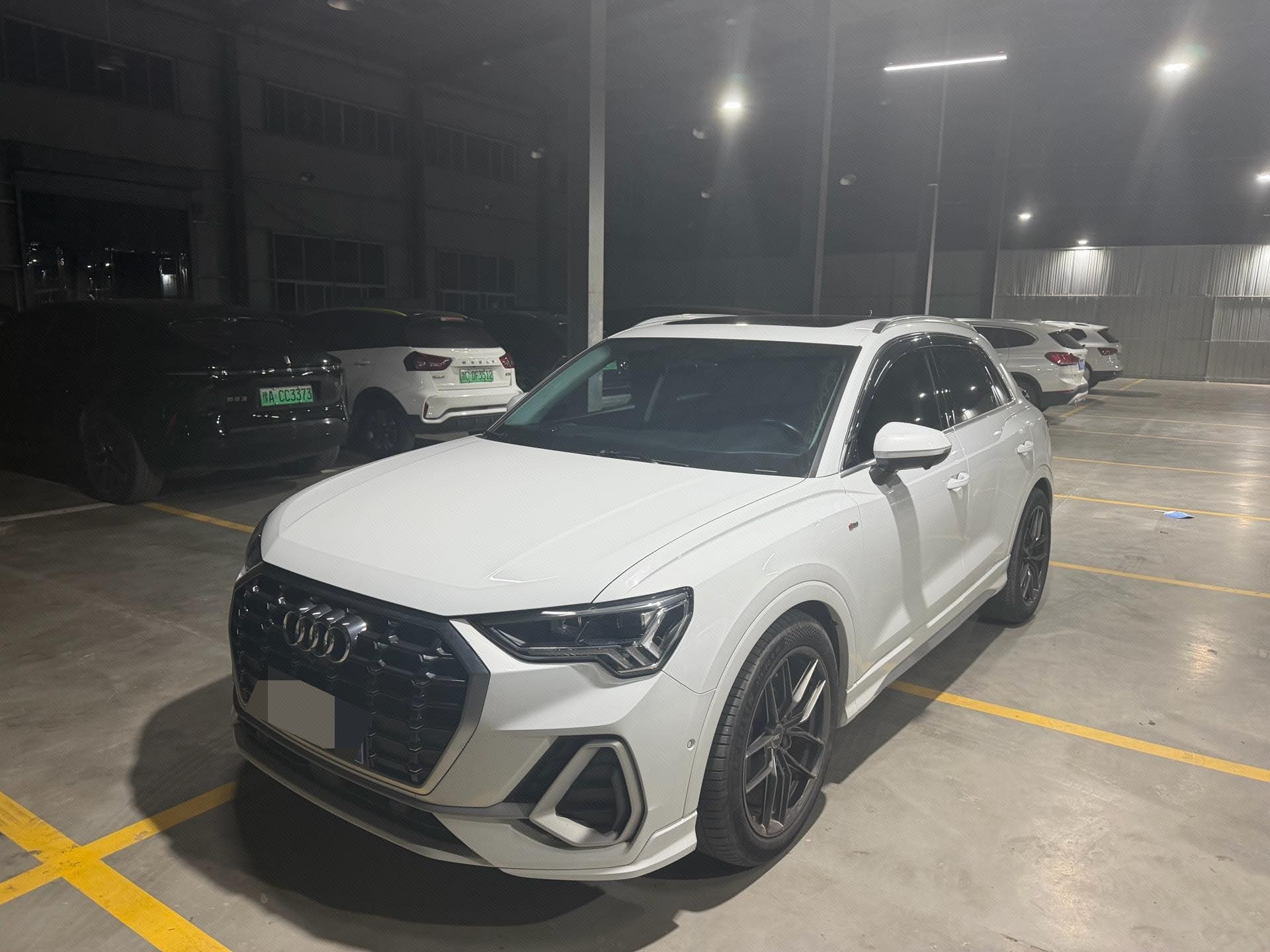 Audi Q3 2022 Audi Q3 2022 car image
