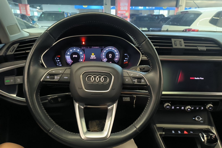 Audi Q3 2019 #23 Audi Q3 2019 immagine di auto #23