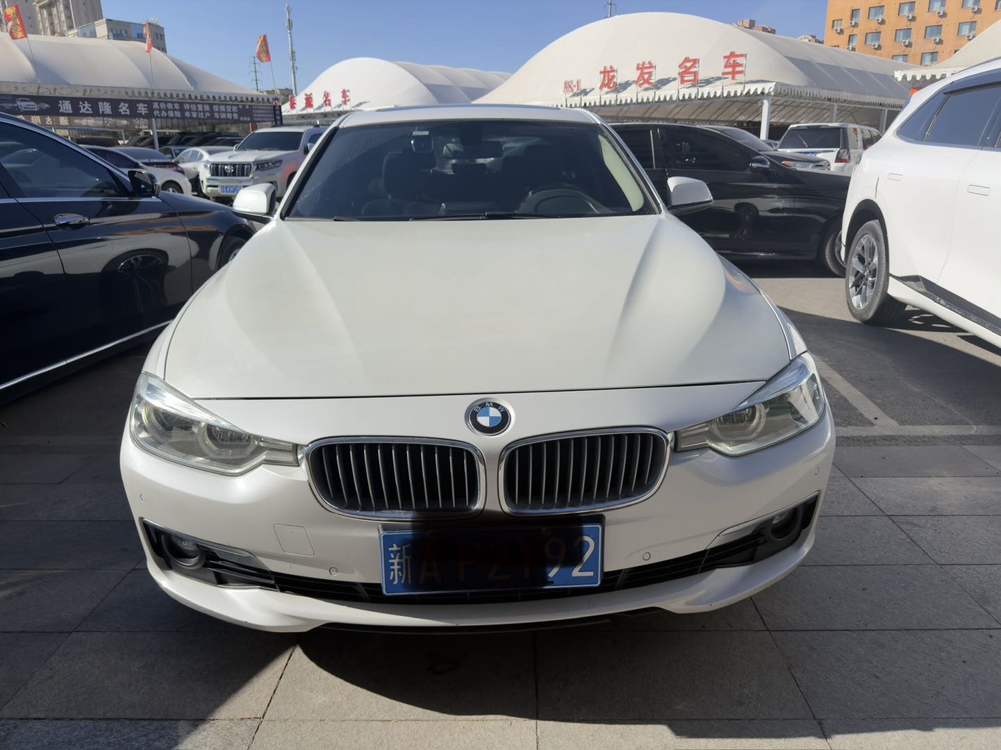 BMW 3 Series 2018 #2 BMW 3 Series 2018 car image #2
