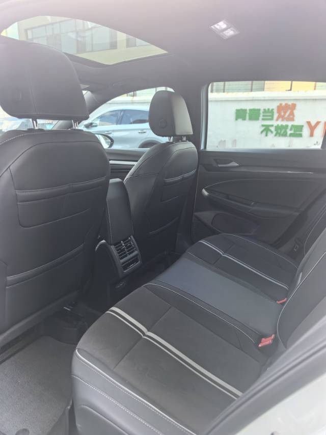 Volkswagen Golf 2023 #4 Volkswagen Golf 2023 immagine di auto #4