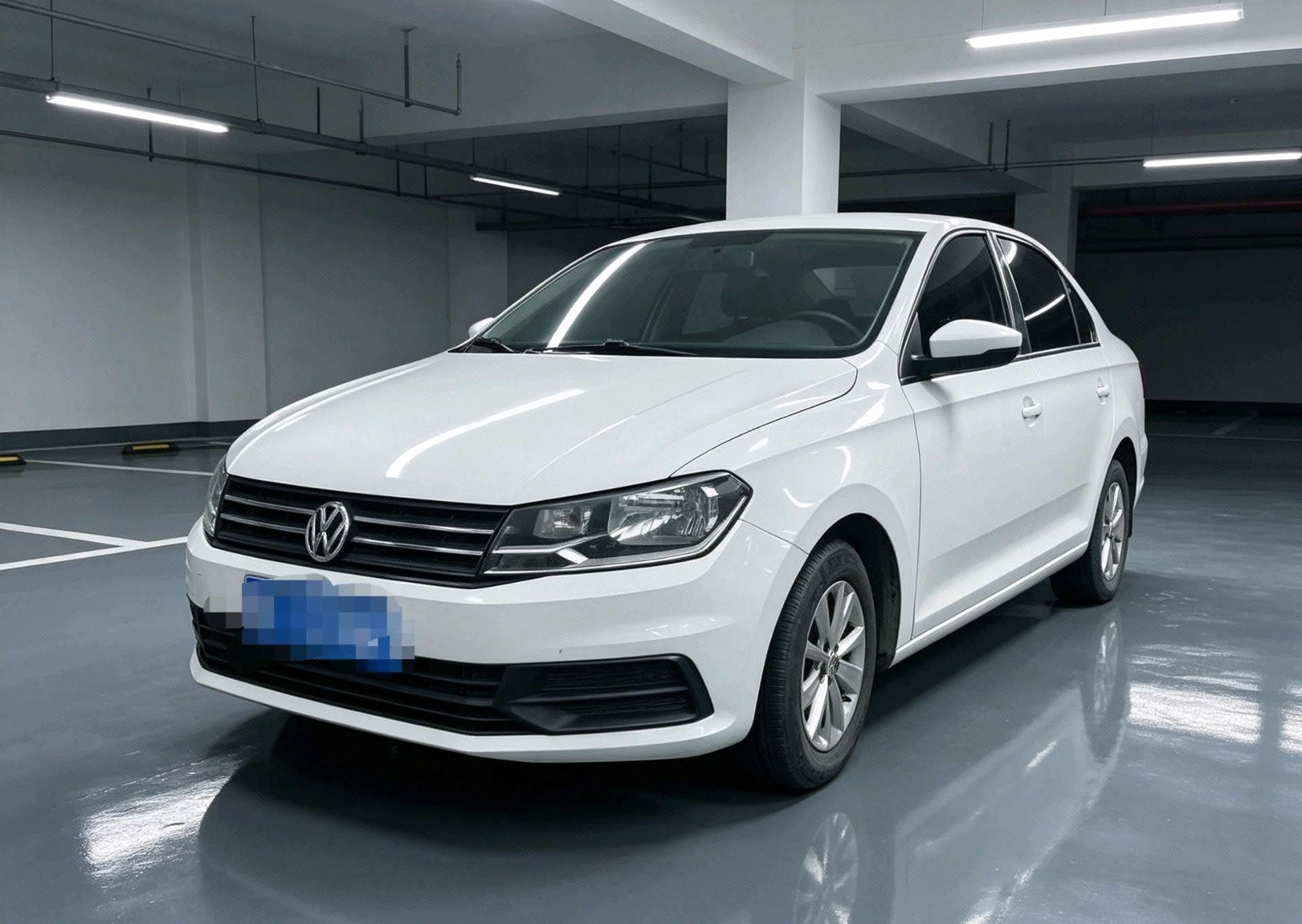 Volkswagen Santana 2018 car image 