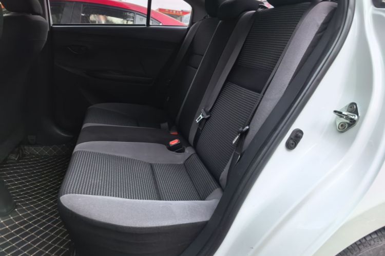 Toyota Vios 2020 car image #17
