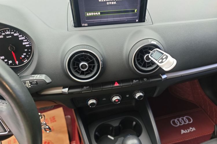 Audi A3 2019 #13 Audi A3 2019 car image #13