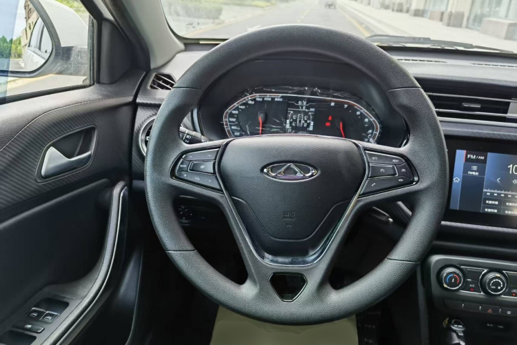 Chery Tiggo 3x 2021 #15 Chery Tiggo 3x 2021 car image #15