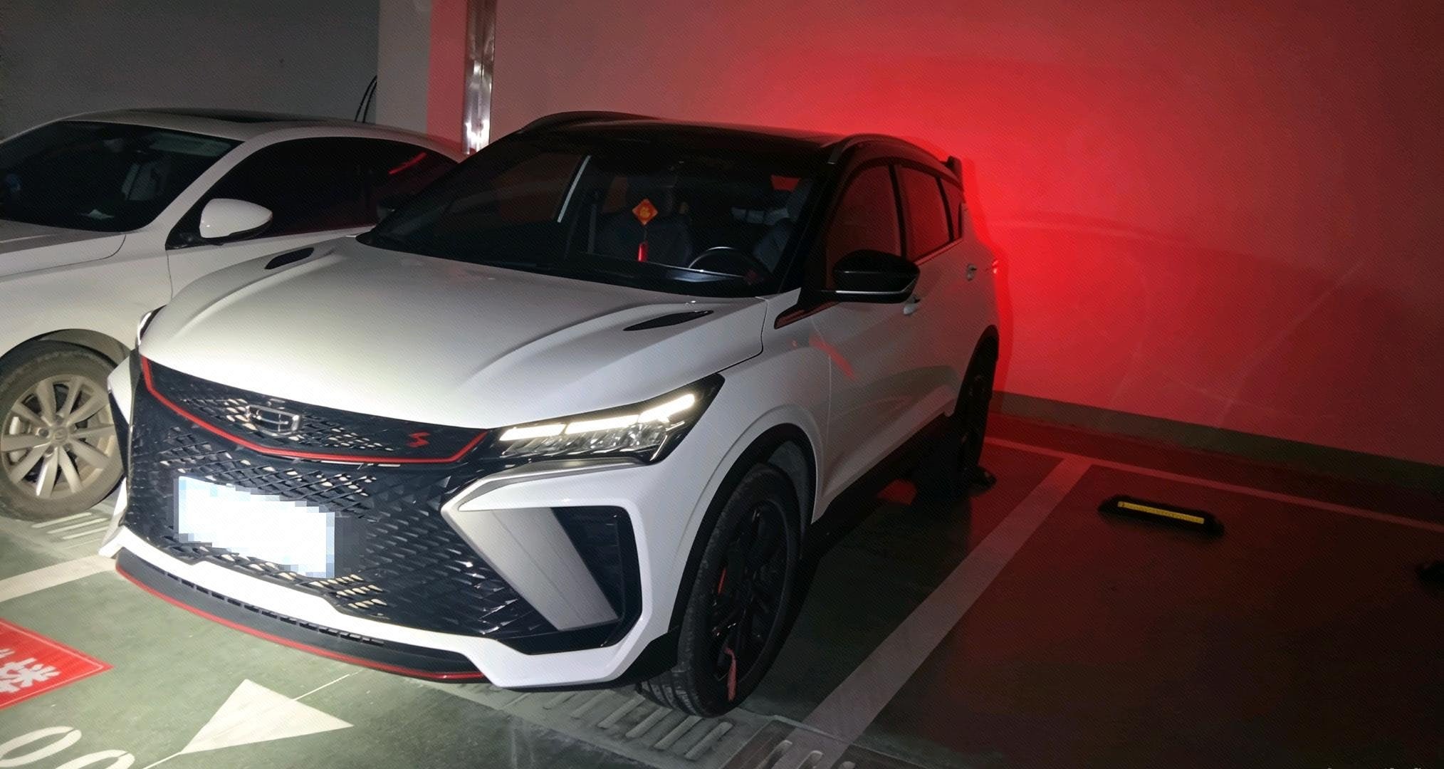 GEELY Coolray 2023 car image 