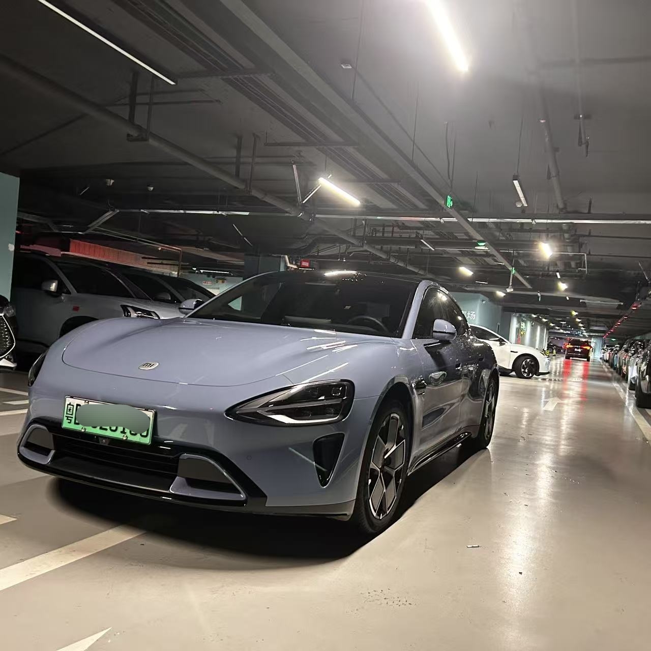 MI SU7 2024 car image 