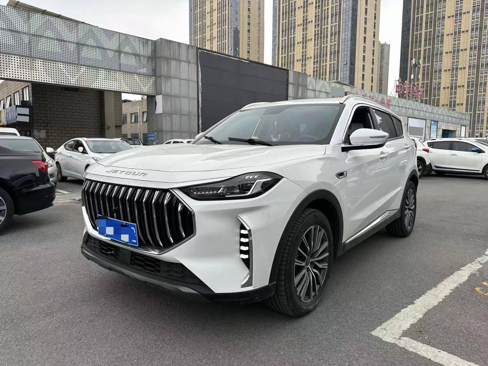Jetour X70 PLUS 2023 Jetour X70 PLUS 2023 car image