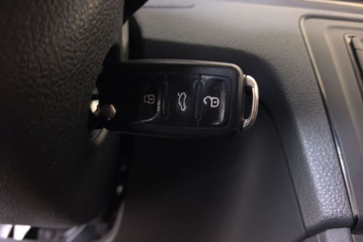 Volkswagen Santana 2018 #9 Volkswagen Santana 2018 car image #9