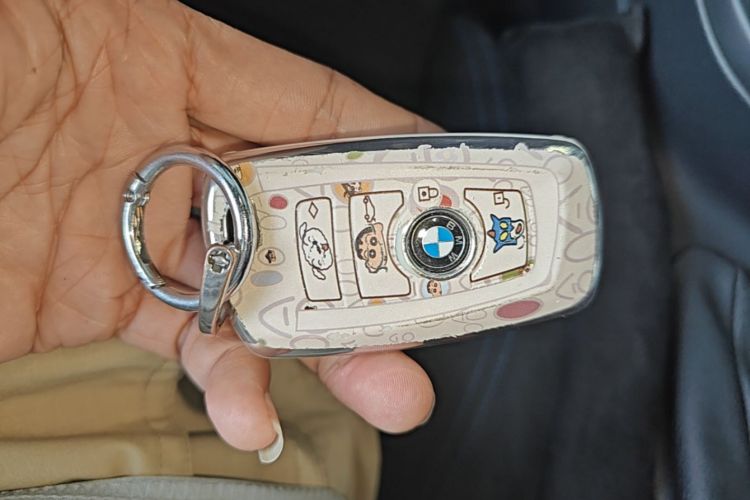 BMW 3 Series 2018 #9 BMW 3 Series 2018 car image #9