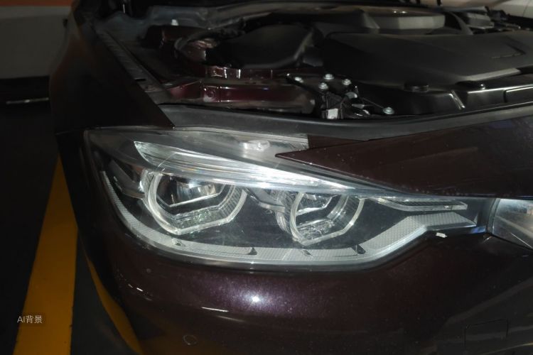 BMW 3 Series 2018 car image #8