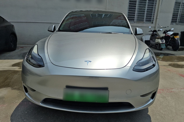 Tesla Model Y 2023 #3 Tesla Model Y 2023 immagine di auto #3