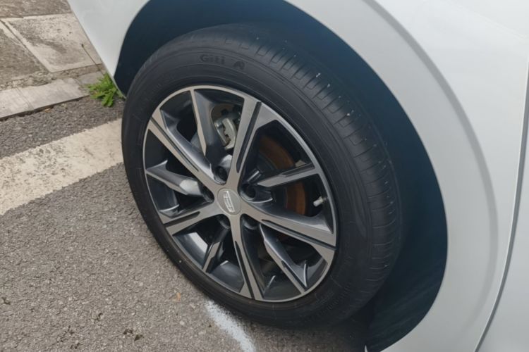 GEELY Emgrand 2024 car image #10