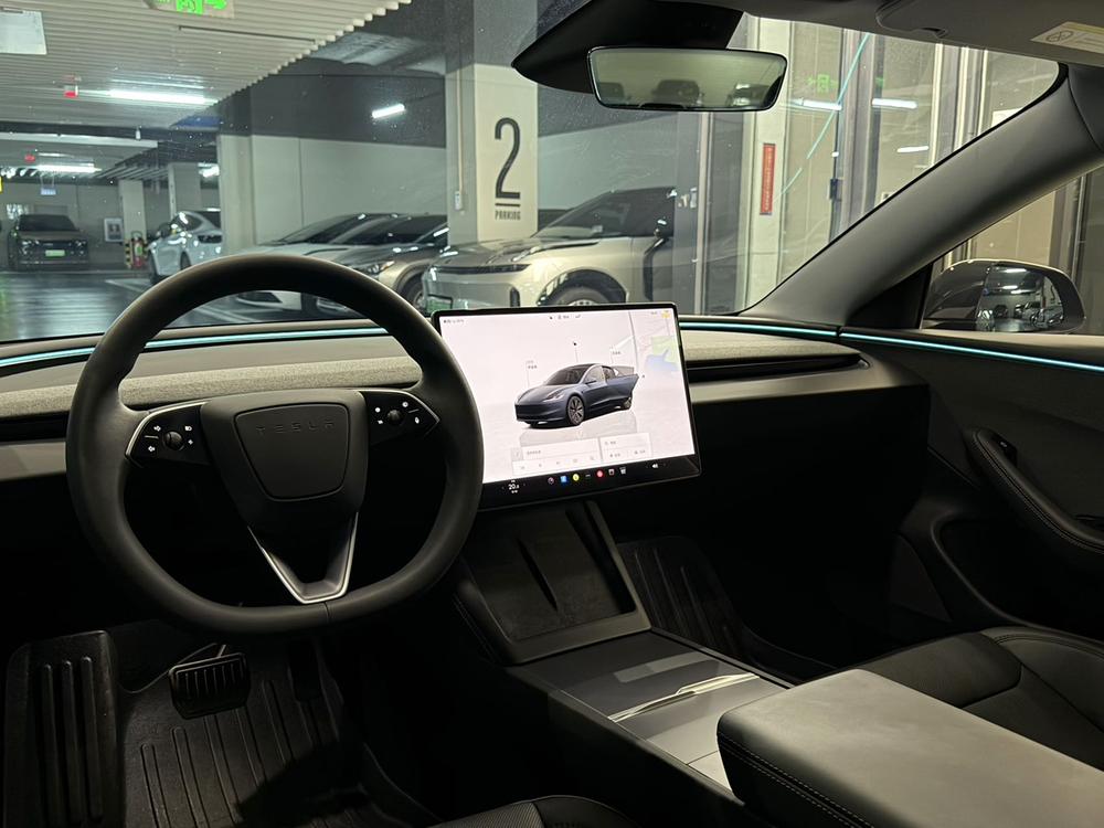 Tesla Model 3 2025 #16 Tesla Model 3 2025 car image #16