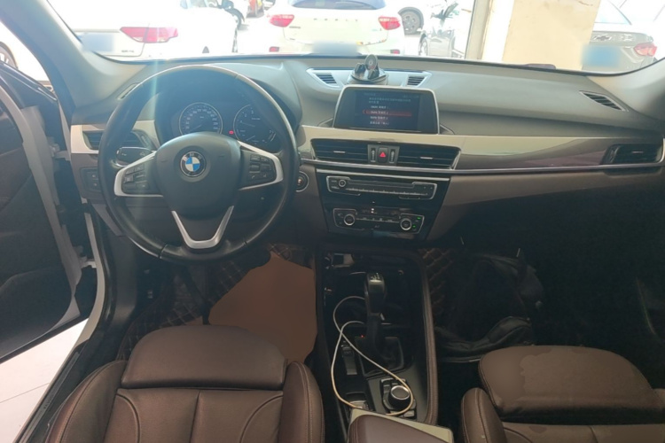 BMW X1 2019 #10 BMW X1 2019 car image #10