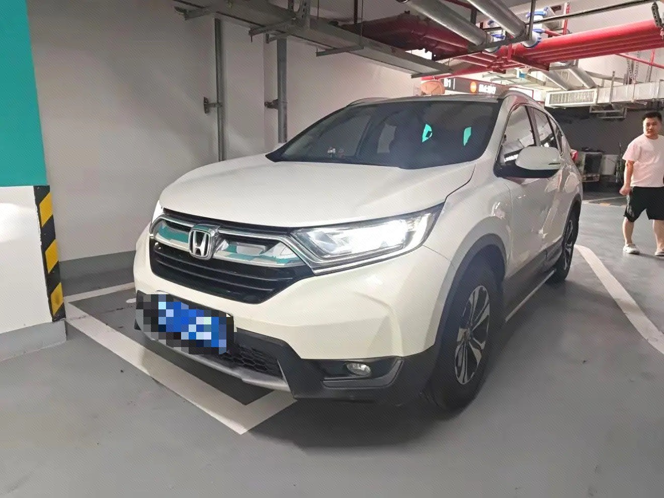 Honda CR-V 2019 car image 