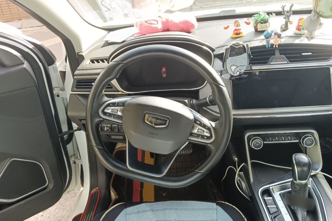 GEELY Binray 2018 imagen de coche #22