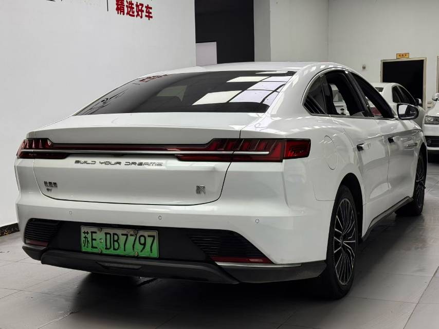 BYD Han 2021 #4 BYD Han 2021 car image #4