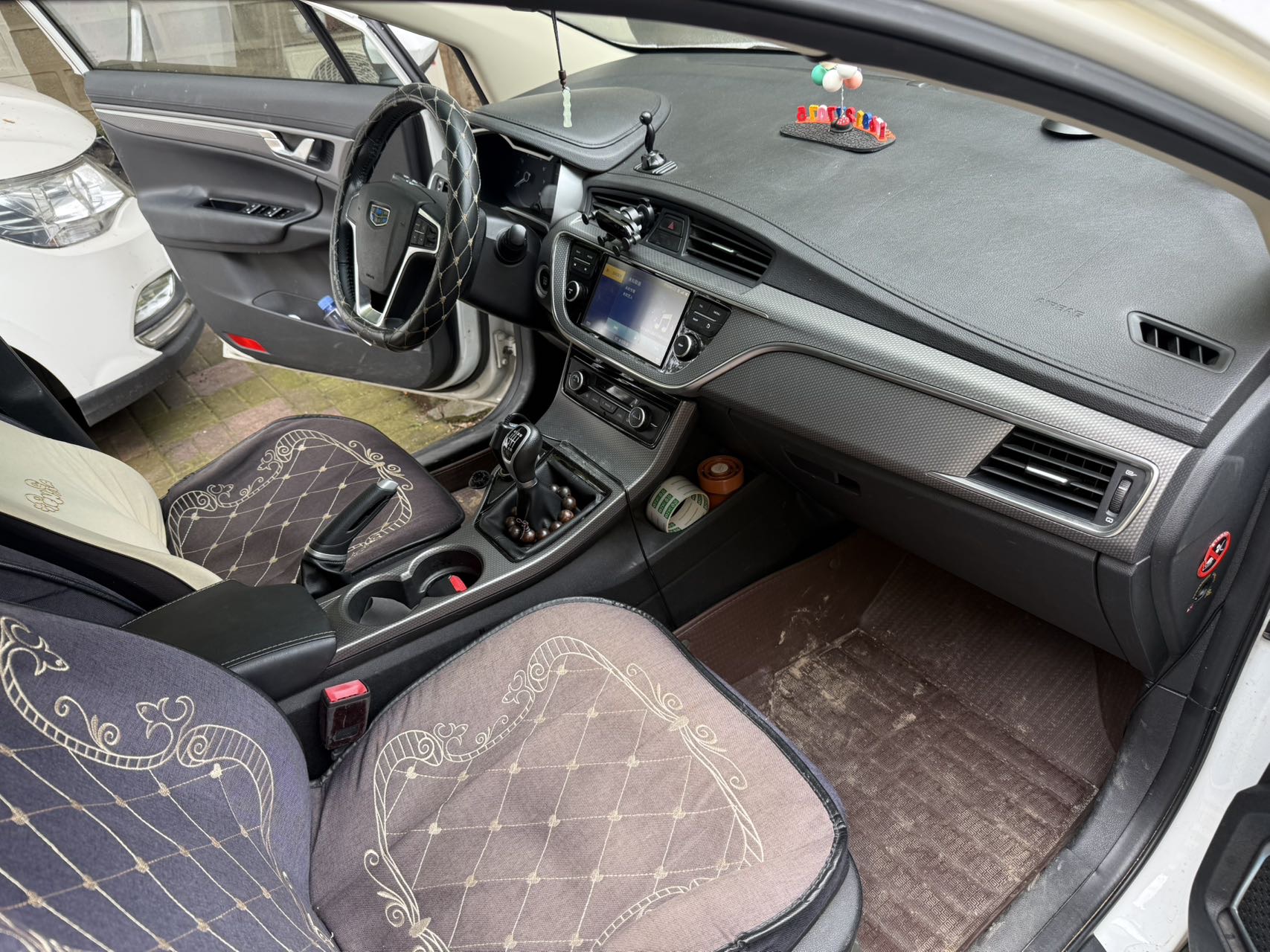 GEELY Emgrand GS 2017 immagine di auto #7