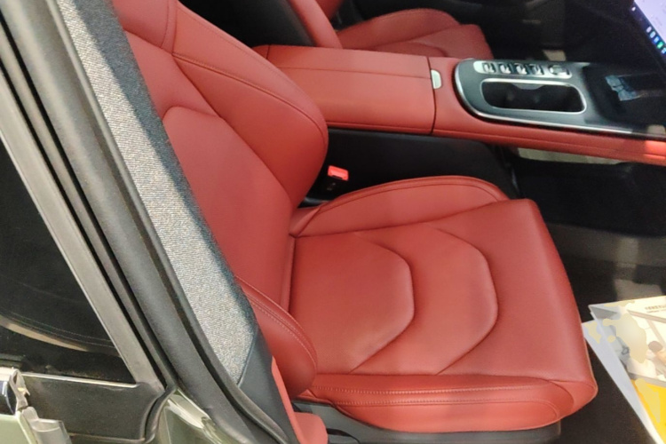 MI SU7 2024 car image #22