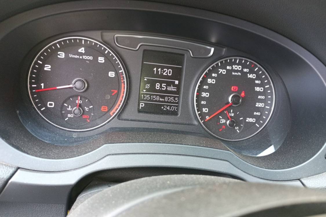 Audi Q3 2018 #27 Audi Q3 2018 car image #27