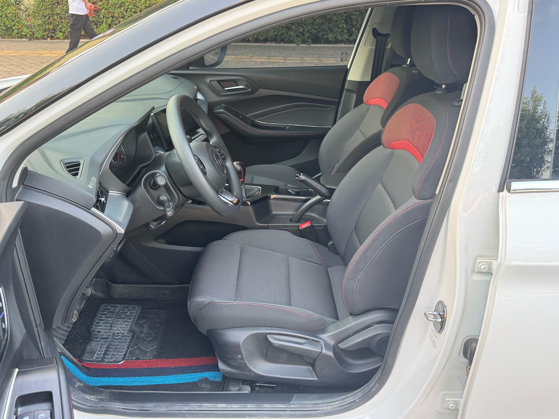 MG 5 2025 imagem de carro #7