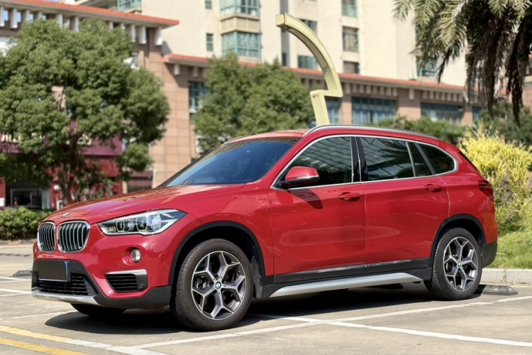 BMW X1 2019 #2 BMW X1 2019 car image #2