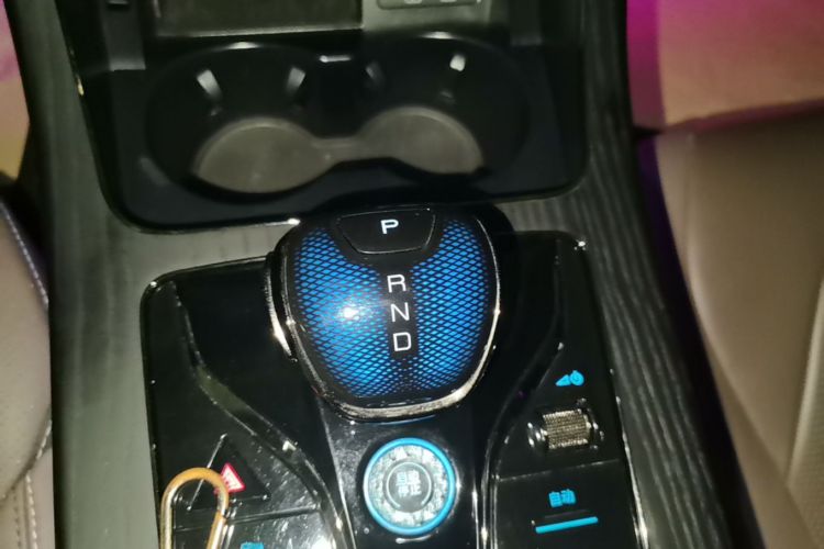 BYD Han 2022 car image #14
