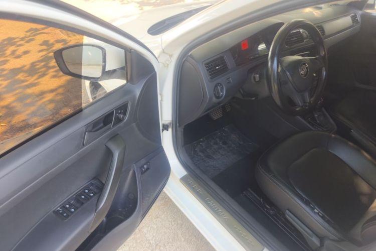 Volkswagen Santana 2019 #16 Volkswagen Santana 2019 car image #16