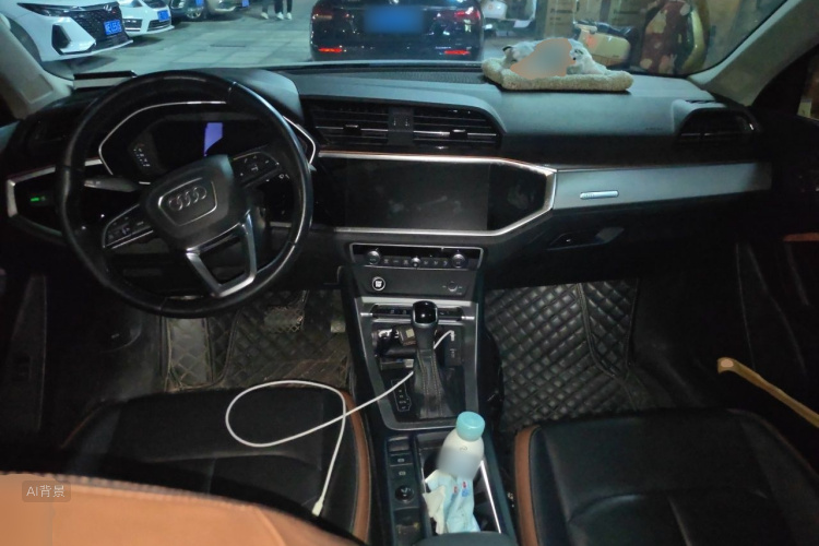 Audi Q3 2021 #11 Audi Q3 2021 صورة سيارة #11