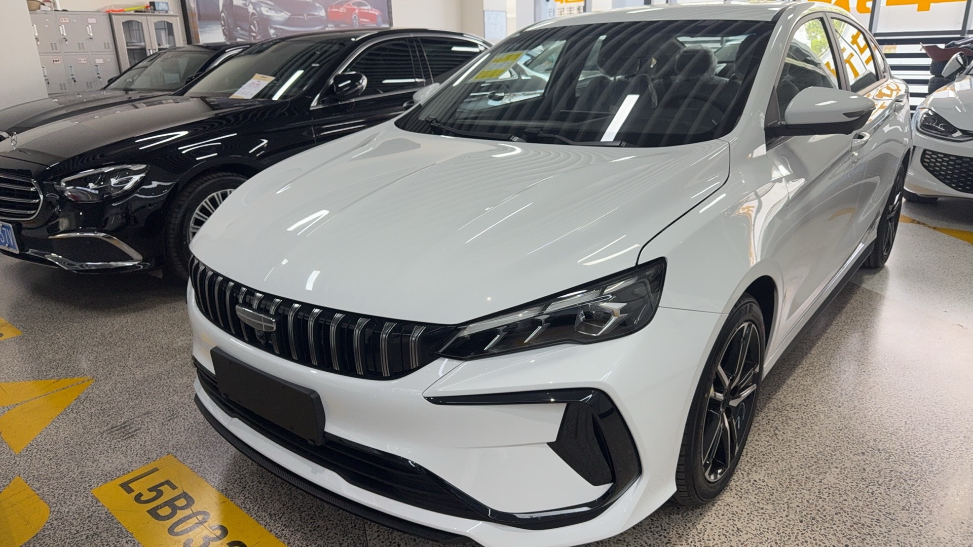 GEELY Binray 2026 car image 